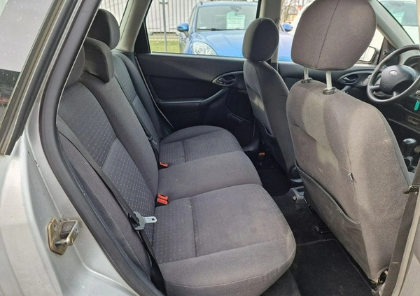 Ford Focus cena 6990 przebieg: 183580, rok produkcji 2005 z Limanowa małe 232